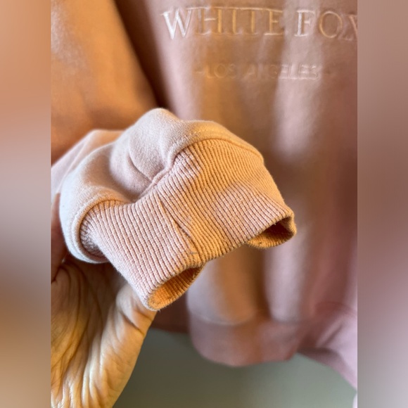 White Fox Calabasas Pink Crewneck Sweater - Picture 4 of 10